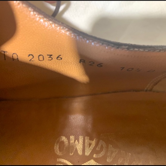 SALVATORE FERRAGAMO ITALIAN OXFORD SHOES, 10.5 - Picture 5 of 5